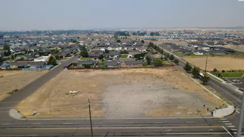 2725 E A St, Pasco, WA photo 6