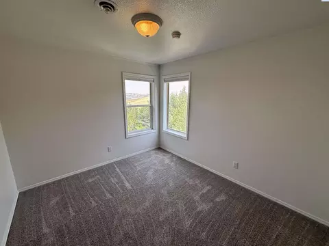 Bedroom - 320 NW Brandon Dr, Pullman, WA 99163 photo 4 of 4