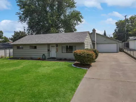 646 Cedar Ave, Richland, WA 99352