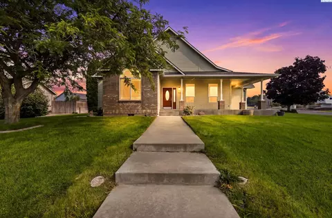 5500 Leilani Dr, West Richland, WA 99353