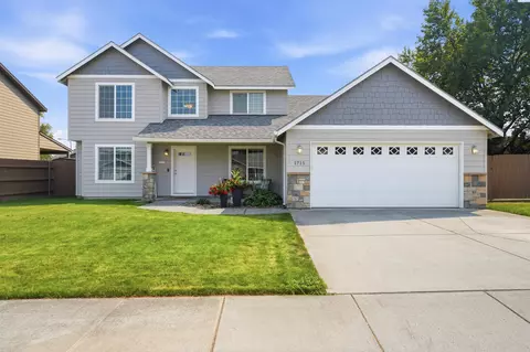 1715 W 40th, Kennewick, WA 99337