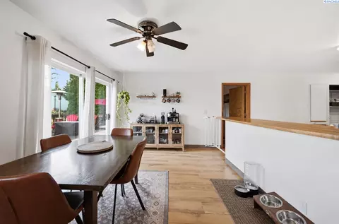 Dining - 445-447 NW North St, Pullman, WA 99163 photo 1 of 2