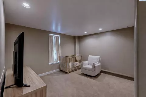 Bedroom - 139 Grand Ave, Pullman, WA 99163 photo 4 of 5