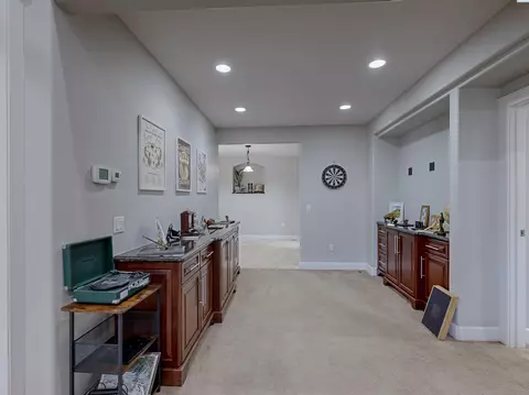 Entry Way - 139 Grand Ave, Pullman, WA 99163 photo 4 of 6