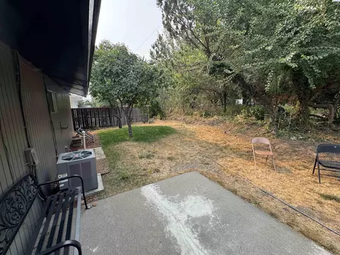 Exterior - 320 SE Nebraska, Pullman, WA 99163 photo 3 of 5