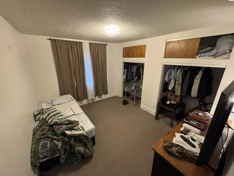 Bedroom - 320 SE Nebraska, Pullman, WA 99163 photo 2 of 4