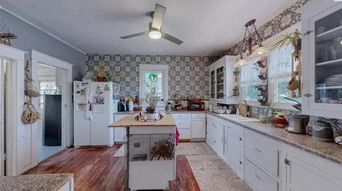 Kitchen - 307 C St, Endicott, WA 99125 photo 1 of 3