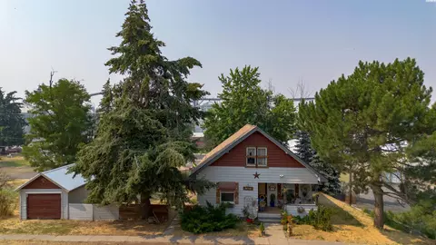Exterior - 307 C St, Endicott, WA 99125 photo 4 of 4
