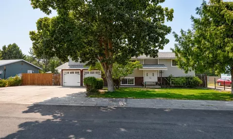 1927 Pike Ave, Richland, WA 99354