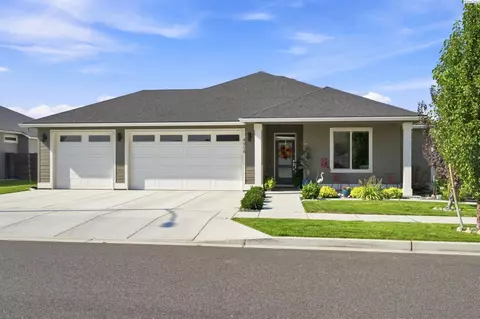 4914 White Dr, Richland, WA 99352
