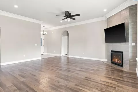 Living - 2640 Grayhawk Loop, Richland, WA 99354 photo 1 of 4