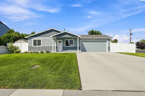 1217 Perkins Ave, Richland, WA 99354
