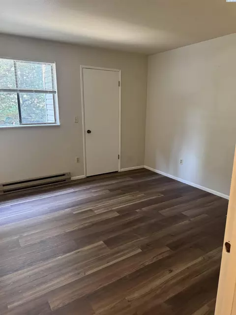 Bedroom - 1701 NW Lamont #D, Pullman, WA 99163 photo 1 of 1