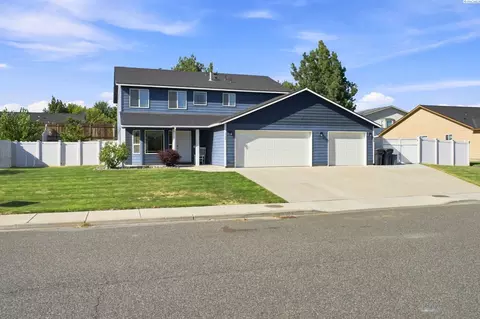 5600 Monica Ct, West Richland, WA 99353