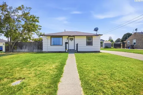 2211 W 5th Ave, Kennewick, WA 99336