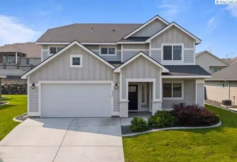 6947 W 33rd Pl, Kennewick, WA 99338