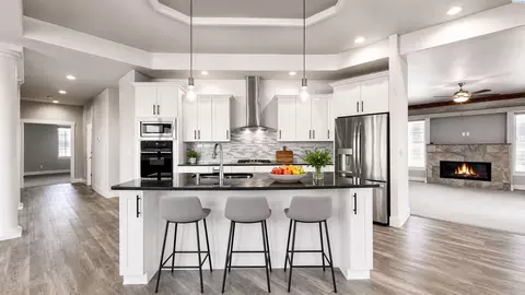 Kitchen - 6401 Eagle Crest Dr, Pasco, WA 99301 photo 1 of 4