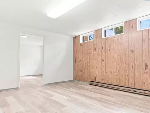 Living - 220 NW Timothy St, Pullman, WA 99163 photo 5 of 6