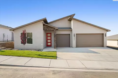 6621 W 27th Ave, Kennewick, WA 99338