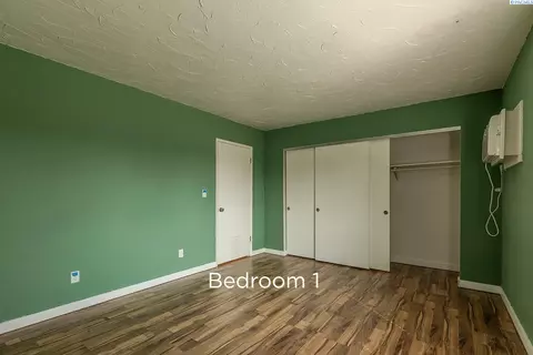 Bedroom - 600 SW Crestview St #15, Pullman, WA 99163 photo 2 of 11