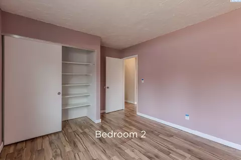 Bedroom - 600 SW Crestview St #15, Pullman, WA 99163 photo 5 of 11