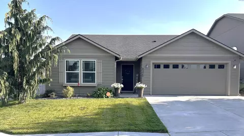 9325 W 5th Pl, Kennewick, WA 99337