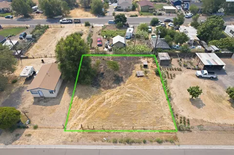 Nka N St, Wapato, WA 98951