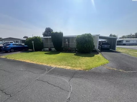55 W Washington Ave #3, Yakima, WA 98903