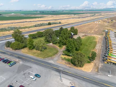 51 Crestloch Rd, Pasco, WA 99301 photo 8
