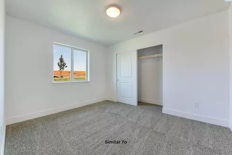 Bedroom - 5908 Redtail Dr, Pasco, WA 99301 photo 4 of 5