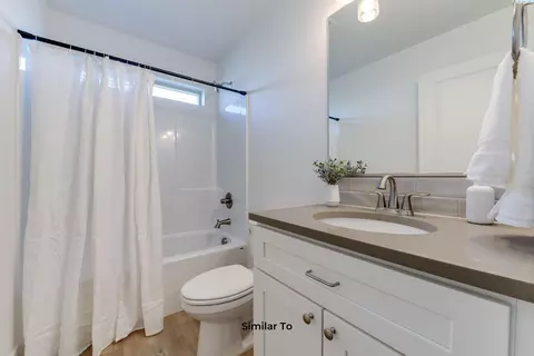 Bath - 5908 Redtail Dr, Pasco, WA 99301 photo 2 of 2