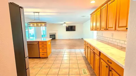 Kitchen - 7915 Madeira Dr, Pasco, WA 99301 photo 1 of 2