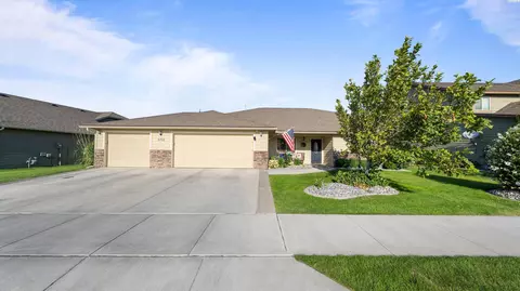 3102 S Dawes St, Kennewick, WA 99338