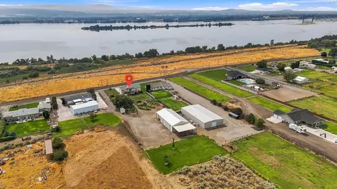 View/Area - 2573 Hanson Loop, Burbank, WA 99323 photo 1 of 7