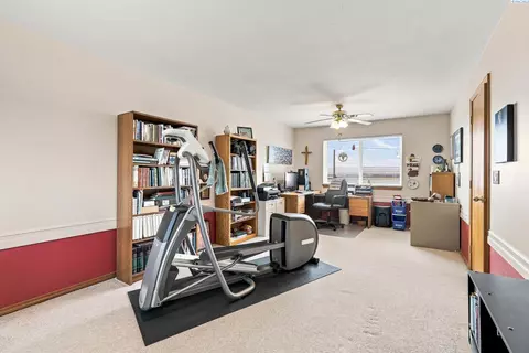 Other - 2573 Hanson Loop, Burbank, WA 99323 photo 6 of 12