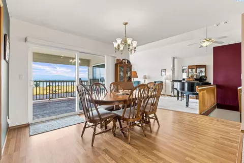 Dining - 2573 Hanson Loop, Burbank, WA 99323 photo 3 of 3