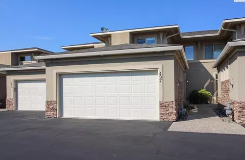 497 Columbia Point Dr, Richland, WA 99352