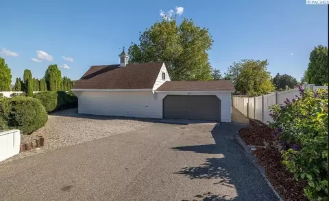 Exterior - 7108 W Argent, Pasco, WA 99301 photo 3 of 6