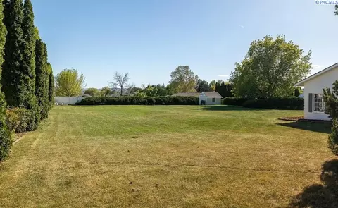 Exterior - 7108 W Argent, Pasco, WA 99301 photo 4 of 6