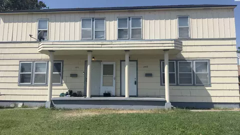 1441 Thayer Dr, Richland, WA 99354