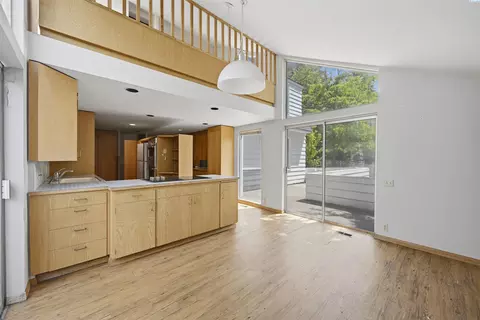 Kitchen - 1055 NE Indiana St, Pullman, WA 99163 photo 1 of 7
