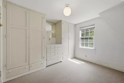Bedroom - 1055 NE Indiana St, Pullman, WA 99163 photo 6 of 8