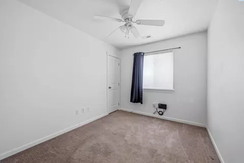 Bedroom - 1400 SW Lost Trail Dr, Pullman, WA 99163 photo 4 of 4