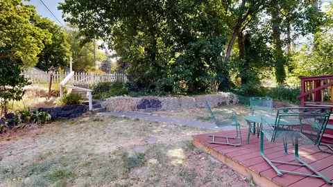 Exterior - 560 SE Taylor St, Pullman, WA 99163 photo 1 of 3