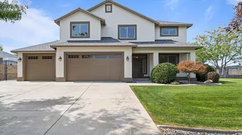 90436 E Summit View Dr, Kennewick, WA 99338