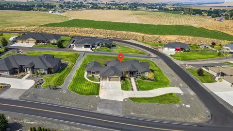 72305 E Reata Rd, Kennewick, WA 99338