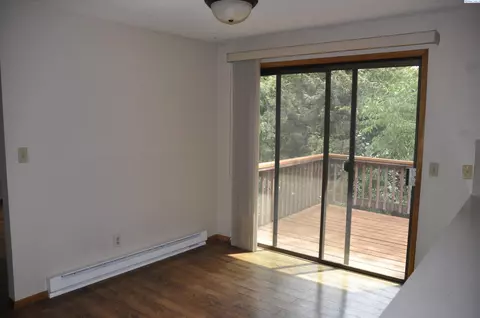 Living - 425 NW North St, Pullman, WA 99163 photo 5 of 7