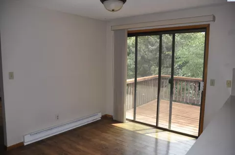 Living - 425 NW North St, Pullman, WA 99163 photo 5 of 5