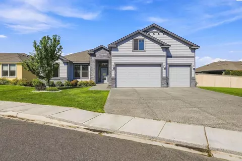 2661 Grayhawk Lp, Richland, WA 99354