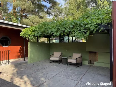 Exterior - 1770 SW View Dr, Pullman, WA 99163 photo 8 of 9